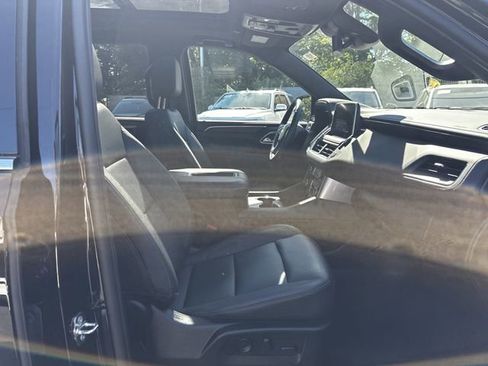 Used 2023 Chevrolet Tahoe LT w/ Luxury Package AWD/4WD image 33
