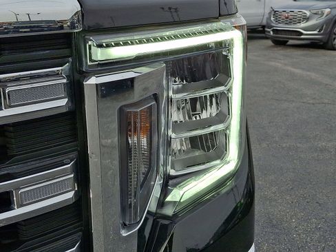 Certified 2023 GMC Sierra 2500 SLE image 10