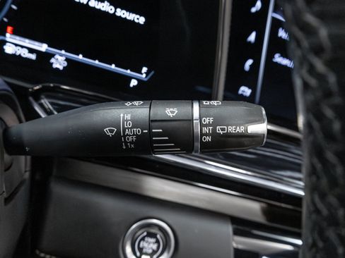 Used 2022 Cadillac Escalade Sport w/ Touring Package AWD/4WD image 61