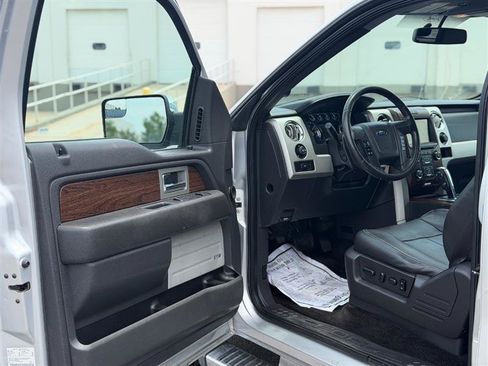 Used 2014 Ford F150 Lariat w/ Equipment Group 502A Luxury AWD/4WD image 13