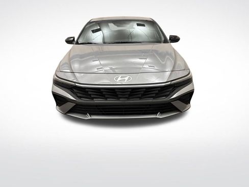 Certified 2026 Hyundai Elantra Sport FWD image 2