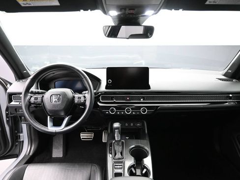 Certified 2025 Honda Civic Sport Touring image 17