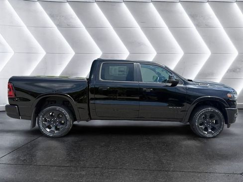 New 2026 RAM 1500 Big Horn AWD/4WD image 6
