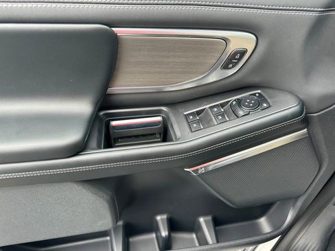 New 2025 Ford Expedition Max Platinum w/ Driver's Package image 12