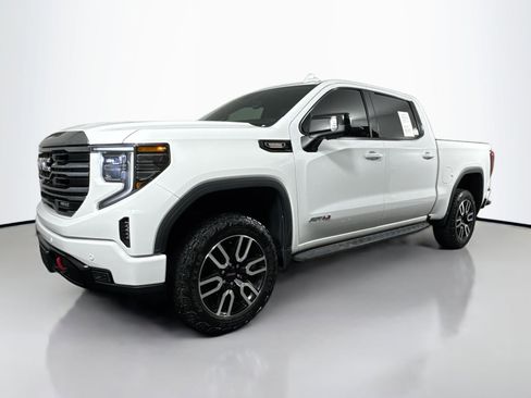 Used 2022 GMC Sierra 1500 AT4 w/ AT4 Premium Package image 45