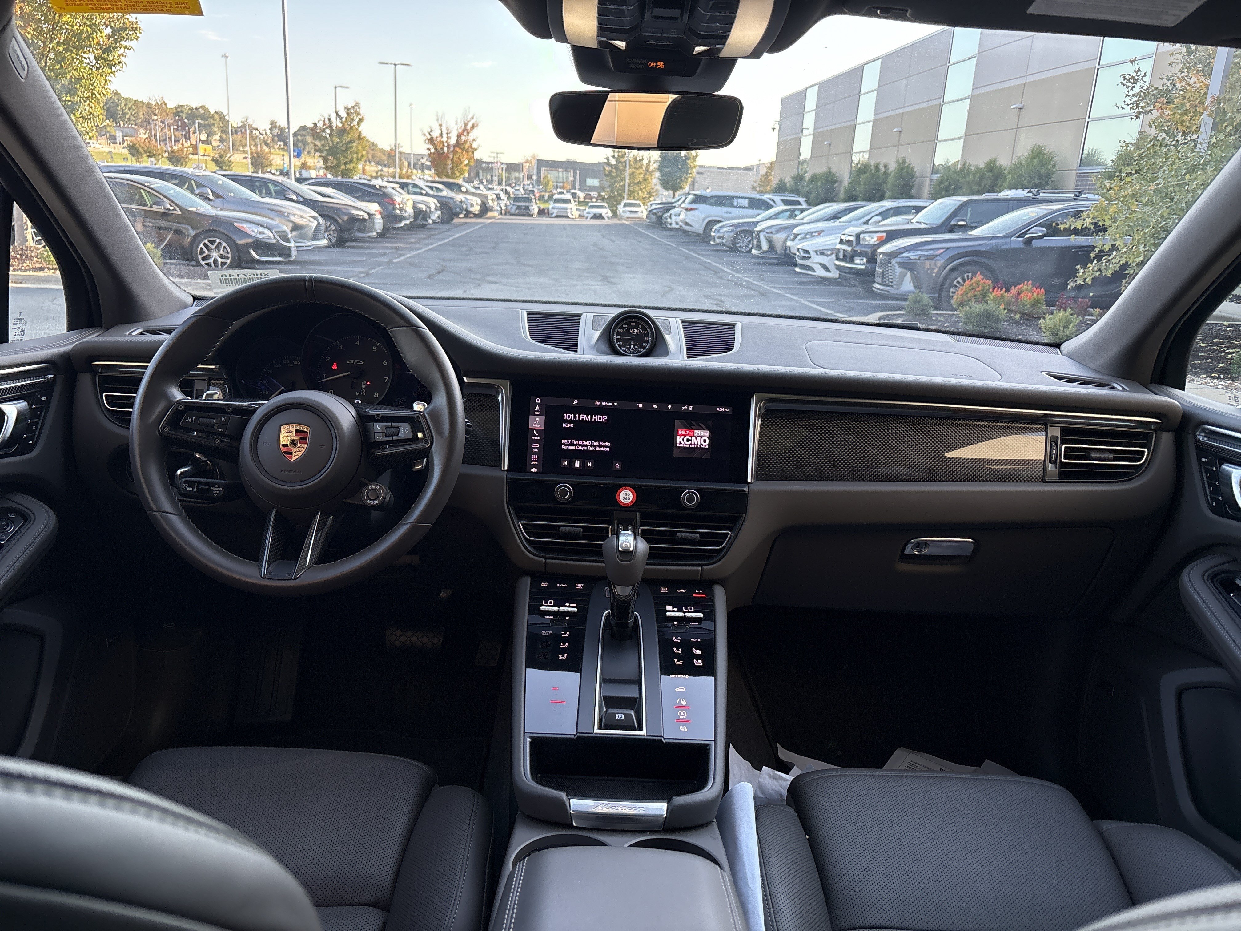 Used 2024 Porsche Macan GTS AWD/4WD image 15