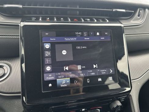 Used 2023 Jeep Grand Cherokee L Laredo image 14