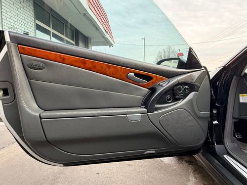 Used 2019 Mercedes-Benz AMG GT 63 image 12