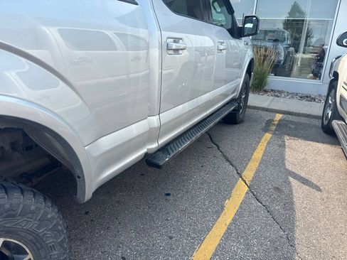 Used 2016 Ford F150 XLT w/ Equipment Group 302A Luxury AWD/4WD image 9
