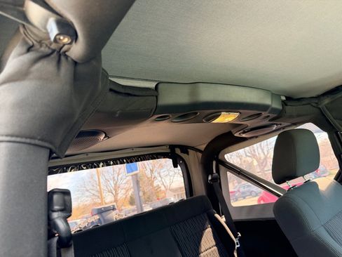 Used 2012 Jeep Wrangler Sport image 19