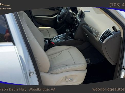 Used 2016 Audi Q5 2.0T Premium Plus w/ Technology Package AWD/4WD image 17