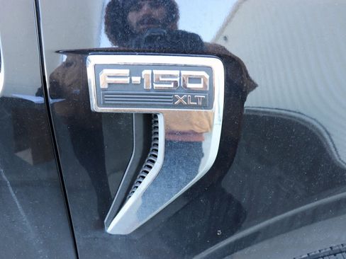 Used 2024 Ford F150 XLT w/ Mobile Office Package image 4