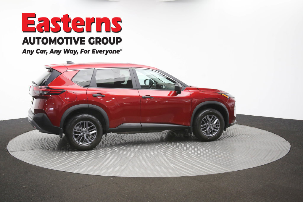 Used 2023 Nissan Rogue S AWD/4WD image 47