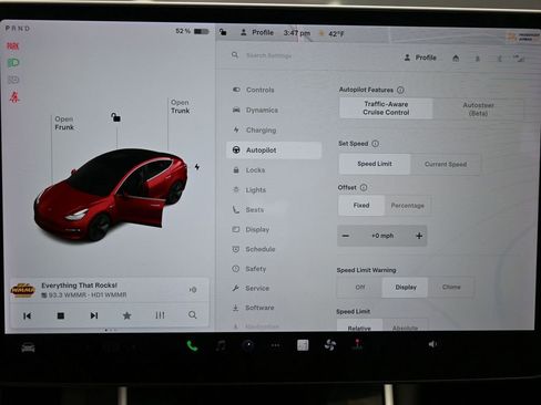 Used 2018 Tesla Model 3 Long Range image 25