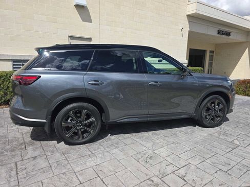 Certified 2026 INFINITI QX60 Autograph w/ Dark Cargo Package image 3