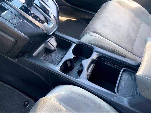 Used 2018 Honda CR-V EX image 17