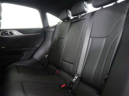 Used 2025 BMW 430i w/ Premium Package RWD image 15