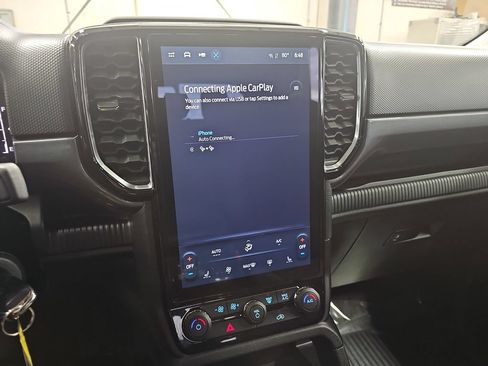 Used 2025 Ford Ranger XLT w/ Equipment Group 301A High AWD/4WD image 19