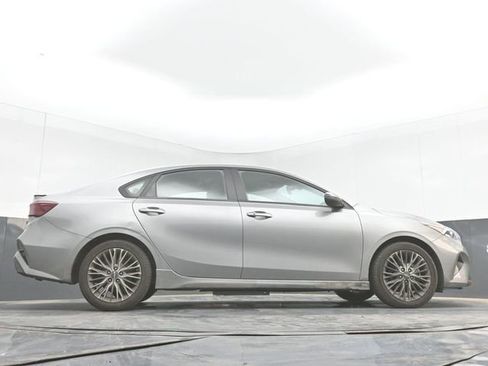 Used 2022 Kia Forte GT-Line w/ GT-Line Premium Package FWD image 34