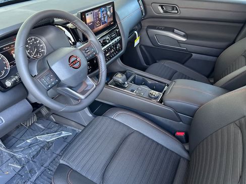 New 2026 Nissan Pathfinder Rock Creek AWD/4WD image 11