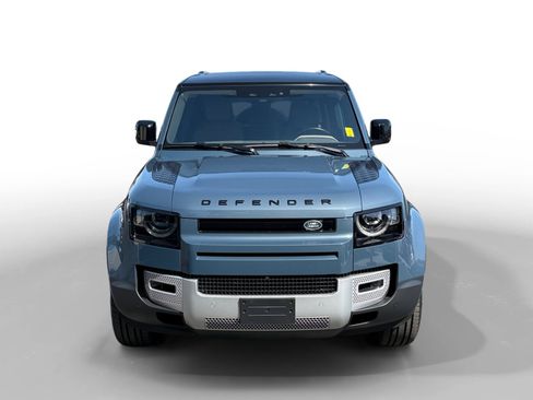 Used 2020 Land Rover Defender 110 HSE AWD/4WD image 8