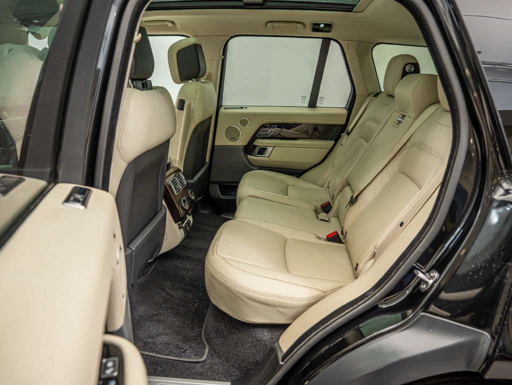 Used 2020 Land Rover Range Rover HSE AWD/4WD image 33