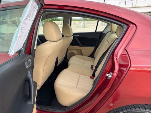 Used 2010 MAZDA MAZDA3 i Touring image 11