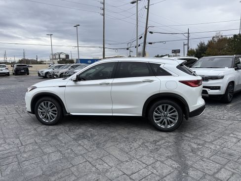 Certified 2025 INFINITI QX50 Luxe image 4