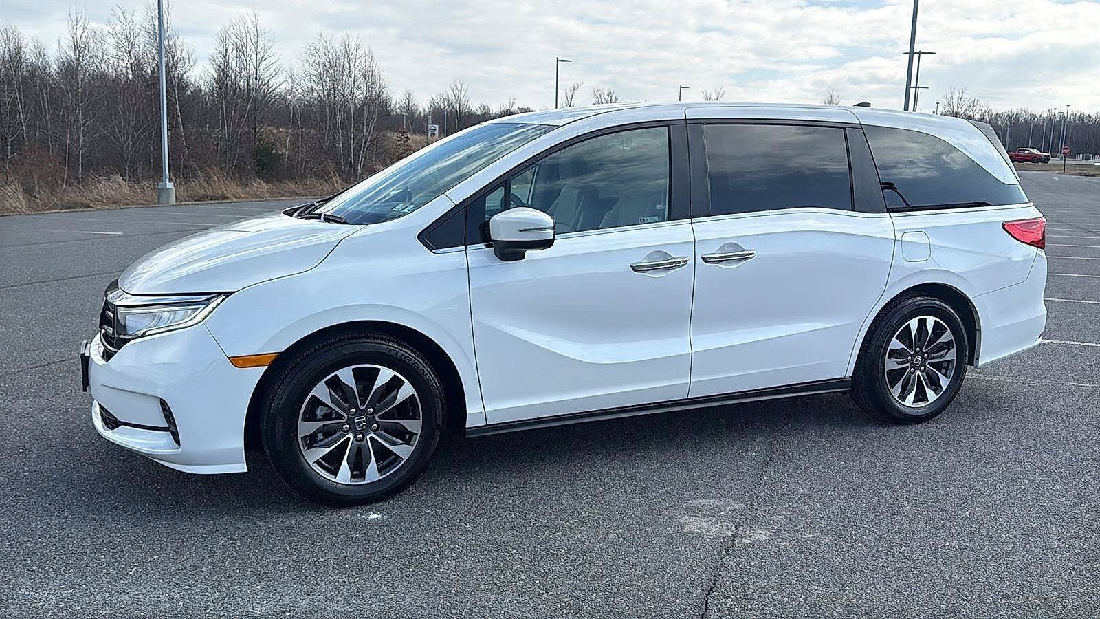 Used 2024 Honda Odyssey EX-L image 14