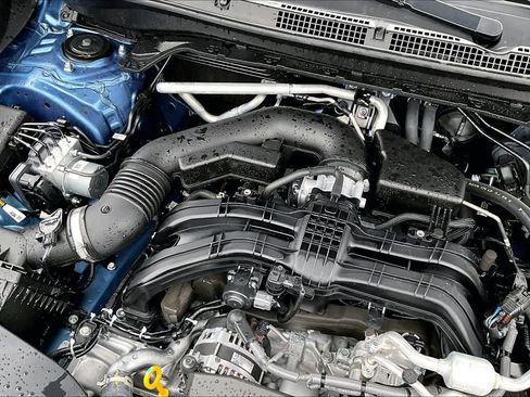 Used 2025 Subaru Forester Touring w/ Popular Package - Touring image 33