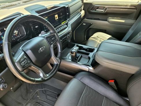 Certified 2023 Chevrolet Silverado 1500 ZR2 w/ Technology Package AWD/4WD image 18