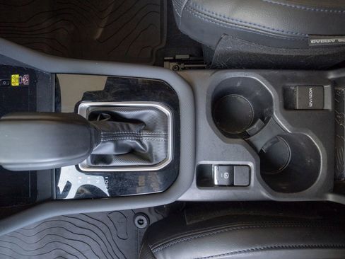 Certified 2025 Subaru Forester Limited w/ Popular Package #1 image 10