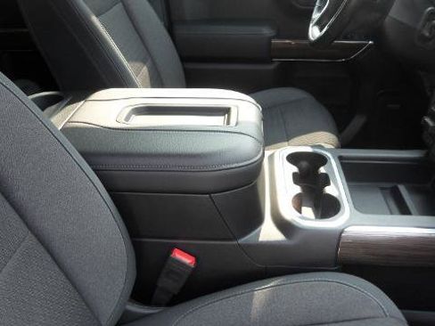 Used 2019 Chevrolet Silverado 1500 RST w/ All-Star Edition AWD/4WD image 17