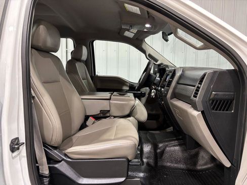 Used 2019 Ford F250 XL w/ Power Equipment Group AWD/4WD image 12