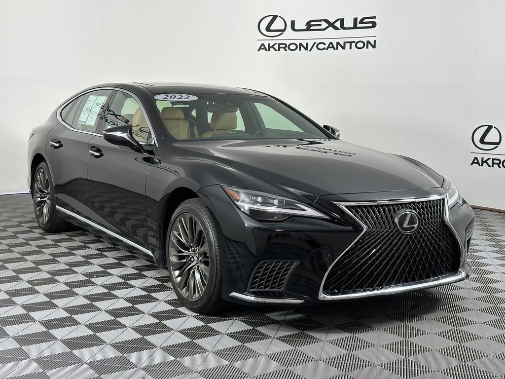 Used 2022 Lexus LS 500 AWD image 3