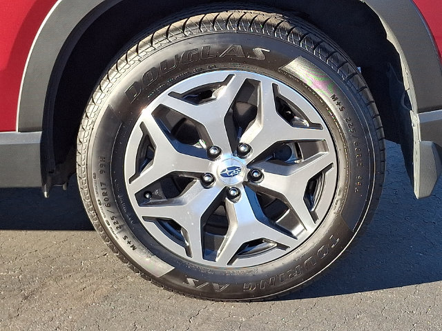 Certified 2023 Subaru Forester Premium AWD/4WD image 9