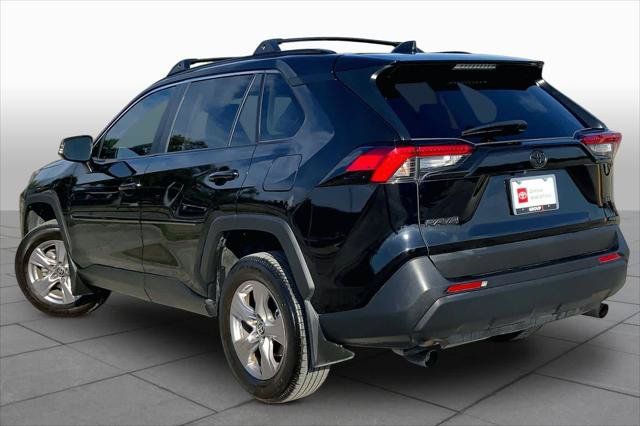 Certified 2025 Toyota RAV4 XLE w/ Convenience Package FWD image 12