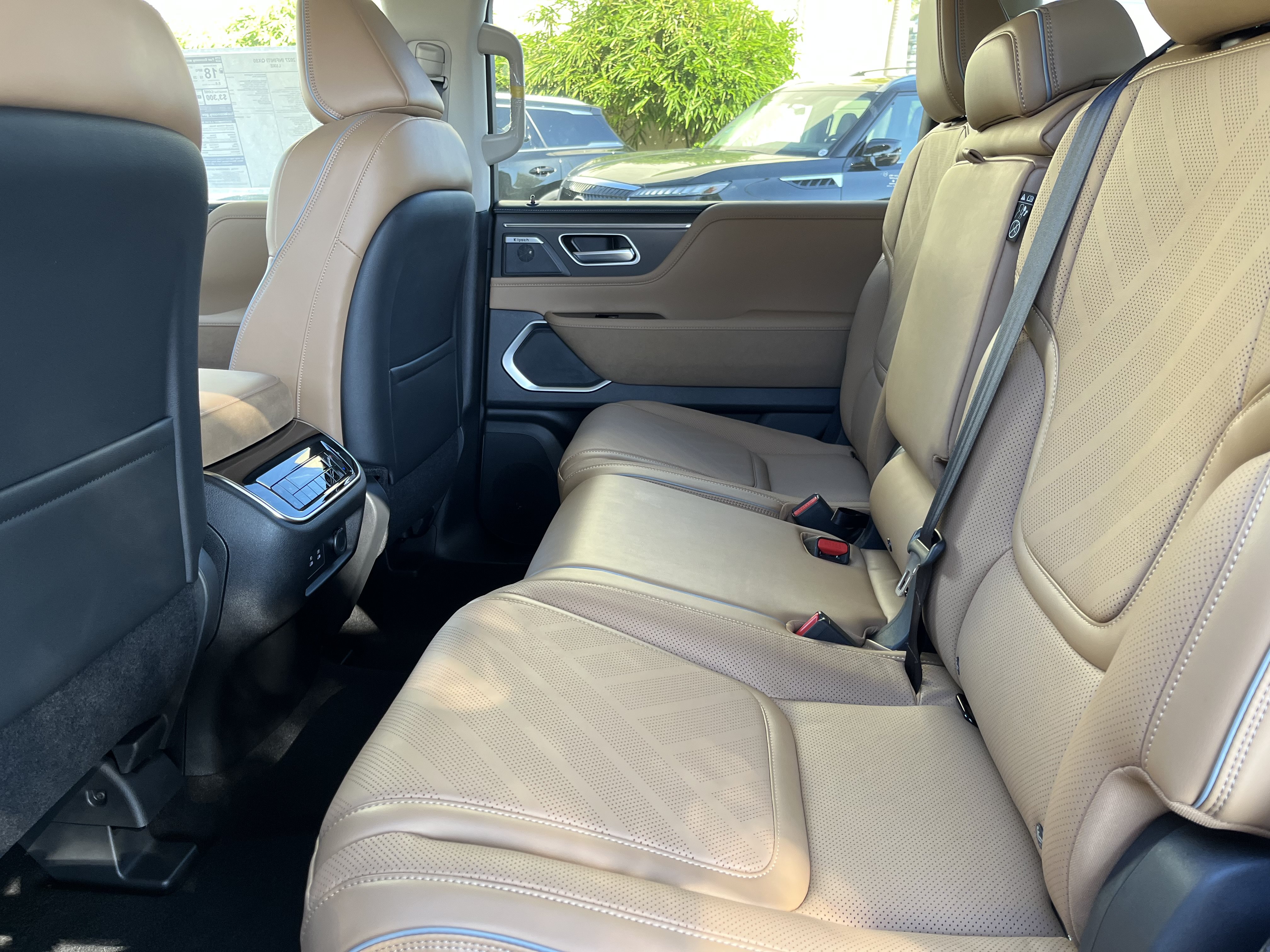New 2027 INFINITI QX80 Luxe w/ Cargo Package RWD image 13