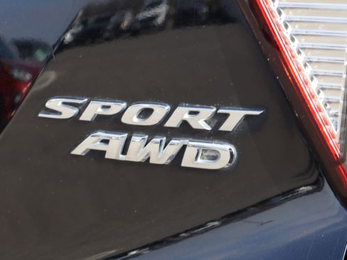 Used 2022 Honda HR-V Sport image 16