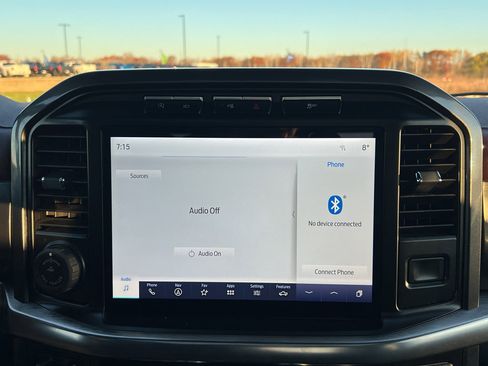 Used 2023 Ford F150 Lariat w/ Equipment Group 502A High image 28