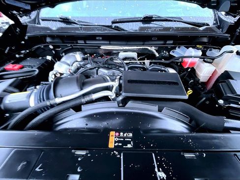 Used 2024 GMC Sierra 3500 Denali Ultimate image 10