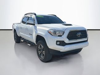 Used 2018 Toyota Tacoma TRD Sport video 1