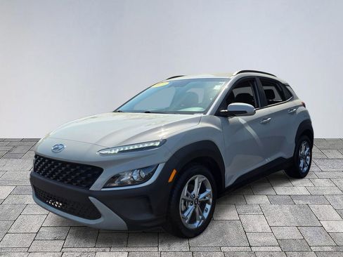 Used 2023 Hyundai Kona SEL FWD image 3