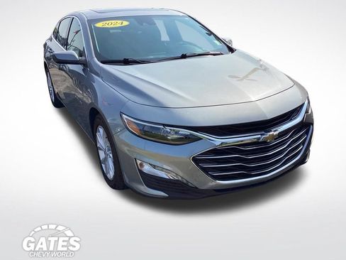 Used 2024 Chevrolet Malibu LT FWD image 1