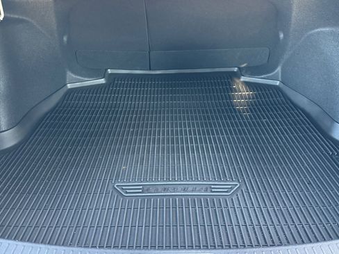 Used 2025 Toyota Corolla XSE image 19