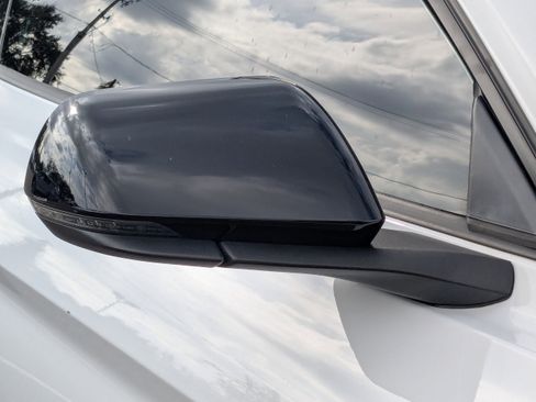 Used 2018 Ford Mustang Shelby GT350 w/ Convenience Package image 11