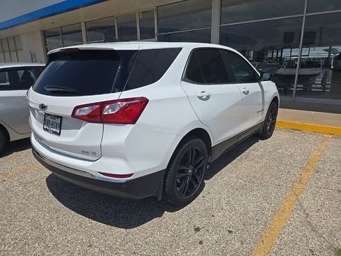 Used 2021 Chevrolet Equinox LT AWD/4WD image 3