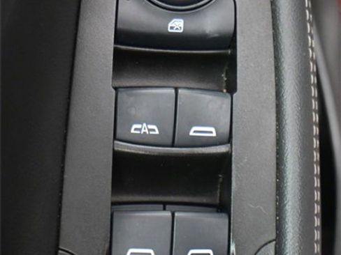 Used 2022 Buick Encore GX Select w/ Sport Touring Package image 12