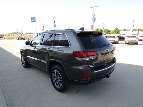 Used 2021 Jeep Grand Cherokee Limited w/ Trailer Tow Group IV image 7