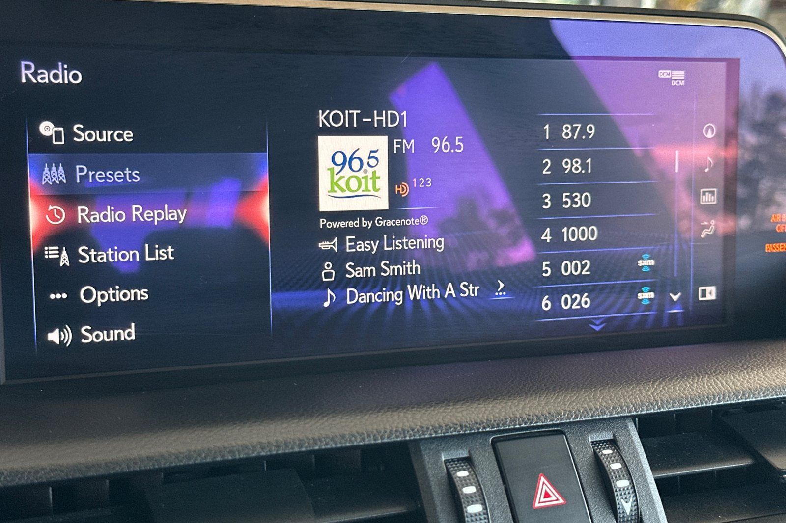 Used 2021 Lexus ES 300h w/ Accessory Package FWD image 14